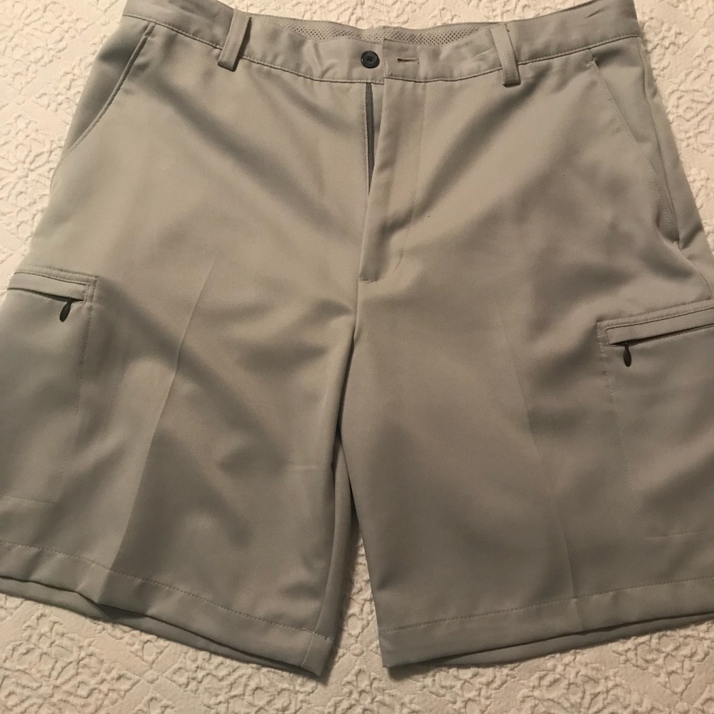 Men’s IZOD Golf Shorts